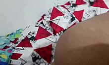 Esta mujer drives me crazy, wants me to bang her best friend!