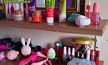 Wake up to my curvy Latina body in morning skincare ritual.