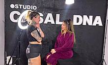 Tatuadora Chupa O Cu De Cliente Fisiculturista Até Ela Gozar Na Sua Boca