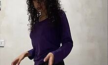 No sé qué ropa usar pa’ la uni, la última vez mi profe me folló en el aula! 😳