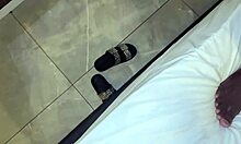 vizinho neg�o do pau grande comeu minha bucetinha e gozou na minha boca