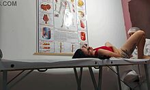 ginecologista explora cu e fode paciente brasileira com tesão