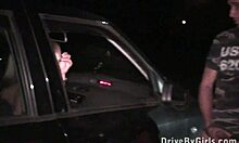 ¿Puedes manejar esta orgía de sexo público gangbang con tetas grandes parte 2?