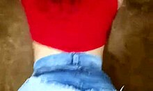 Mi mejor amiga llego a mi casa para desahogarse conmigo sexo con ropa interior