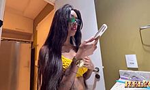 The Maloqueira Collects Debt by Getting Her Big Pussy Eaten