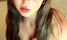 Que facil me entra la polla de mi mejor amigo se corre muy rapido follando sin condon