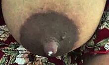 loirinha sentando pau preto gigante