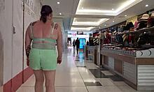 Trashy kiwi slut shows off in public 😈