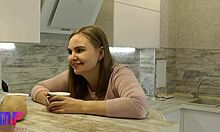 popular blogger films porno with wet pussy and blowjob