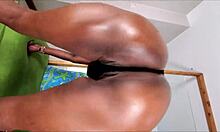 Soft big ass milf twerk