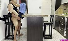 Estudiante de secundaria manoseada y aprovechada por su profesor privado en casa.