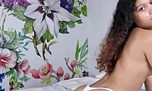 Young Girl Rubs Pussy On Pillow