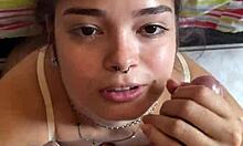 Novinha Debora Prado Deepthroats Veiudo Pau