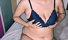 Damn! Desi Indian bhabhi with big boobs shows off hot curvy body close-up!