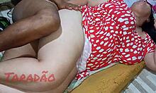 Socando no Rabo Guloso da Puta in Raw Homemade Clip