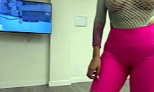 pamela mendoza sucking huge cock from gamer boy 😏