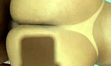 मेरी गर्म बीवी को डॉगीस्टाइल से चोद रहा, टैन लाइन्स के साथ जोर से मॉनिंग