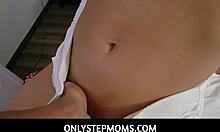 Onlystepmoms - Stepmom offers mouth and ass to stepson early