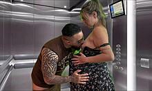 minha vizinha grávida gostosa fez um boquete dentro do elevador do nosso condomínio gozei nela todinha