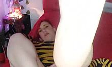 so you like my feet? come suck them, wanker.