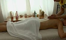 Hey, wanna know how I fucked my hot regular client during her massage?