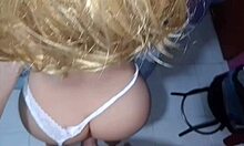 mi padrastro, ese hijo de puta, me busca solo para llenarme el coño de leche como una puta latina curvy