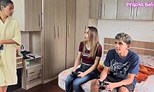 gozei sentando no pau do meio irmao quando madrasta saiu