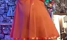 before live, the naughty girl gets wet for me