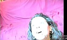 Slatka mlada 18+ devojka prekrivena spermom posle divljeg blowbang-a