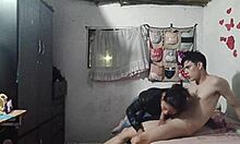 Hermanastra me visita a mi habitacion solo para mamar mi polla y me corra en su boca por las ganas que tiene