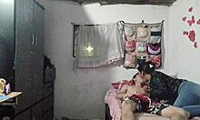 Hermanastra me visita a mi habitacion solo para mamar mi polla y me corra en su boca por las ganas que tiene