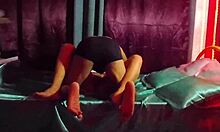 un delicioso navideno clip with cute friend in dress