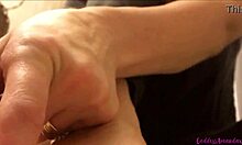 goddess amanda gives foot fetish instructions