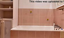 I need sumone to fuck my hairy pussy now