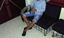 Seduccion A Mi Profesor No Me Dejan Salir De La Casa Y Me Toco Grabar A Mi Profesor De Ingles