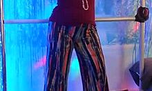 Hotwife steffi rips pants for crazy pussy dance.