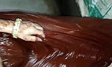 This Hot Bhabhi's Juicy Pussy Makes My Dick Wet!