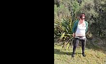 i'm the trashy kiwi milf pissing on the roadside with traffic coming.