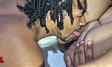 Novinha de 18 anos com seu bucetao engoliu no pelo o pau grande todo do joao o safado