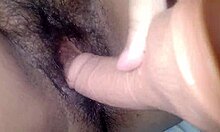 minha bucetinha apertada quer pau peludo dentro dela