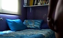 rico ma�anero con el primo de mi esposo mientras no ahi nadie en casa