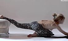 uhh, russian hairy gymnast rita mochalkina showin off her flexy moves naked... damn!