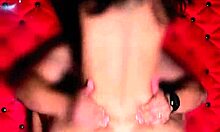 Cowgirl Reversa Perfeita Com Uma Meia-Irm� Bronzeada E Da Buceta Peluda