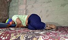 Bhabhi takes it deep in her mouth today