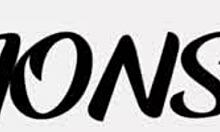 Goth bandmates kiss and hook up at rehearsal