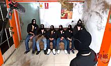 Peruanos pasan casting porno y se cogen a ricas extranjeras?