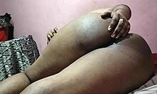 Indian Woman Pleases Herself in Hotel