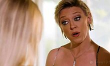 Stepmom Dee Williams Licks Stepdaughter MaryKate Moss So Good! 😘