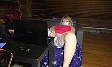 Mature Housewife Shows Chubby Figure In Webcam Chat