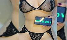 noite de halloween com morena brasileira de peitos grandes naturais curtindo sexo oral profundo e bunda grande 😘